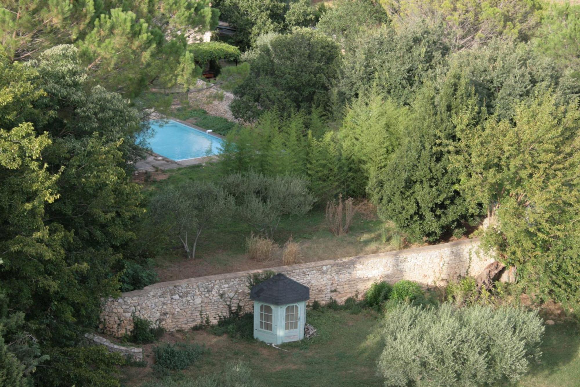 Le Mas Du Lac Bed and Breakfast Uzès Esterno foto